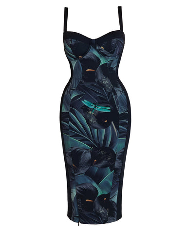 Before and after of Seamed Lushy Midi Dress - Frame Black Lily