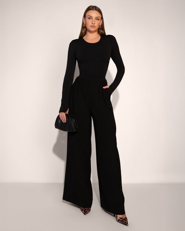 Shapey Crew Neck Top - Slinky Black